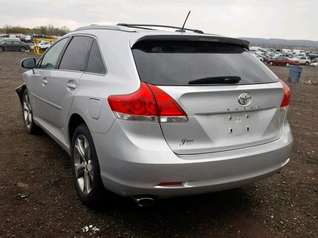 4T3ZK3BB1AU021146 - 2010 TOYOTA VENZA SILVER photo 3