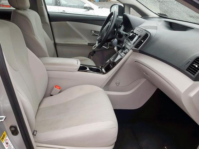 4T3ZK3BB1AU021146 - 2010 TOYOTA VENZA SILVER photo 5