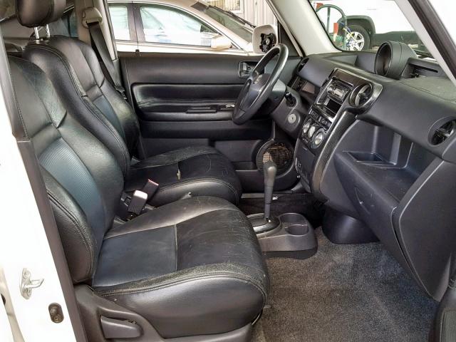 JTLKT324164048937 - 2006 TOYOTA SCION XB 白色 照片 5