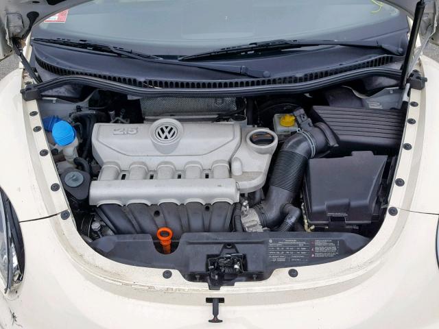 3VWPG3AG1AM033723 - 2010 VOLKSWAGEN NEW BEETLE კრემისფერი ფოტო 7