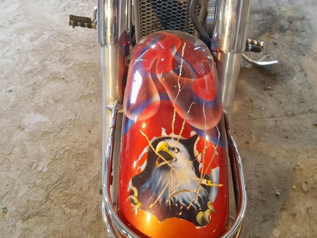 JH2RC446XWM002593 - 1998 HONDA VT750 CD2 红色 照片 9