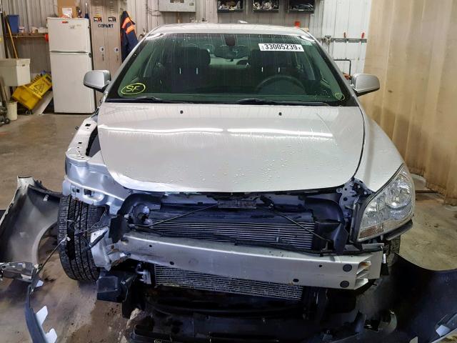 1G1ZH57B68F276348 - 2008 CHEVROLET MALIBU 1LT SILVER photo 9