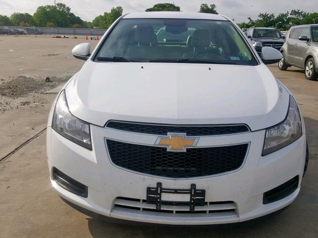 1G1P75SZ1E7433076 - 2014 CHEVROLET CRUZE WHITE photo 9