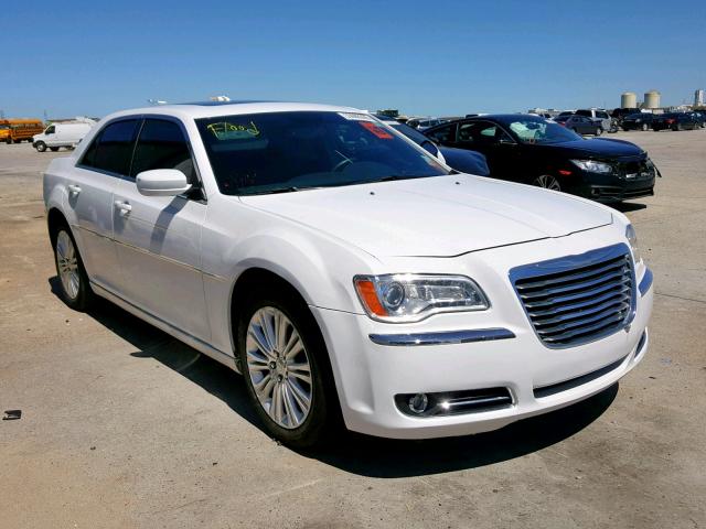 2C3CCARG5DH708423 - 2013 CHRYSLER 300 WHITE photo 1