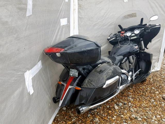 5VPTW36N9F3043969 - 2015 VICTORY MOTORCYCLES CROSS COUN BLACK photo 4