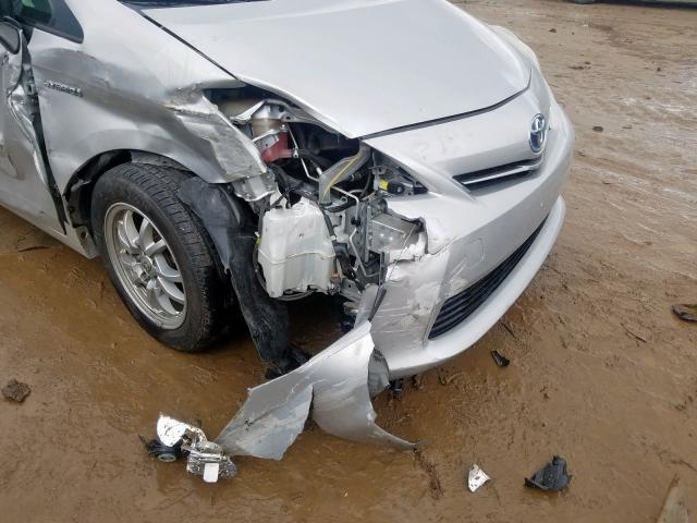 JTDZN3EU5D3278824 - 2013 TOYOTA PRIUS V  photo 9