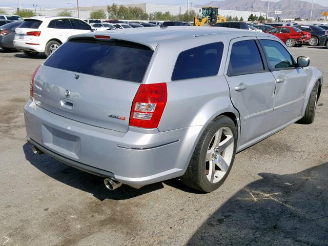 2D8GV77346H346924 - 2006 DODGE MAGNUM SRT SILVER photo 4