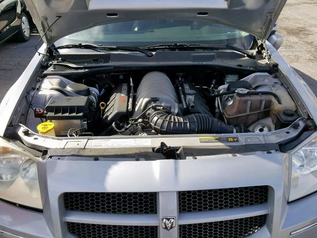 2D8GV77346H346924 - 2006 DODGE MAGNUM SRT SILVER photo 7