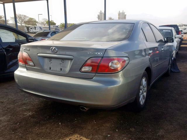 JTHBF30G720071008 - 2002 LEXUS ES 300 GRAY photo 4