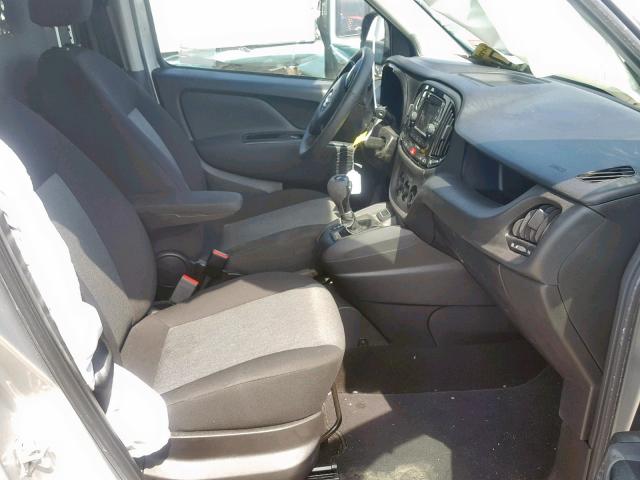 ZFBERFBB2H6D39306 - 2017 RAM PROMASTER 银色 照片 5