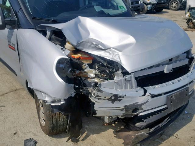 ZFBERFBB2H6D39306 - 2017 RAM PROMASTER 银色 照片 9