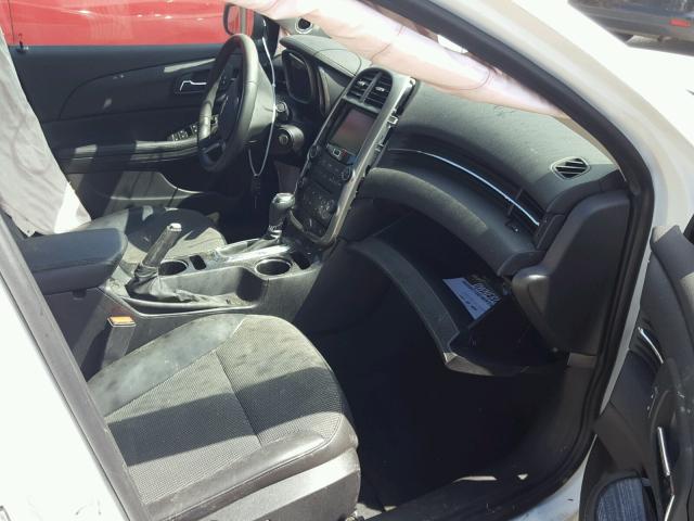 1G11C5SL9FF324160 - 2015 CHEVROLET MALIBU 1LT WHITE photo 5
