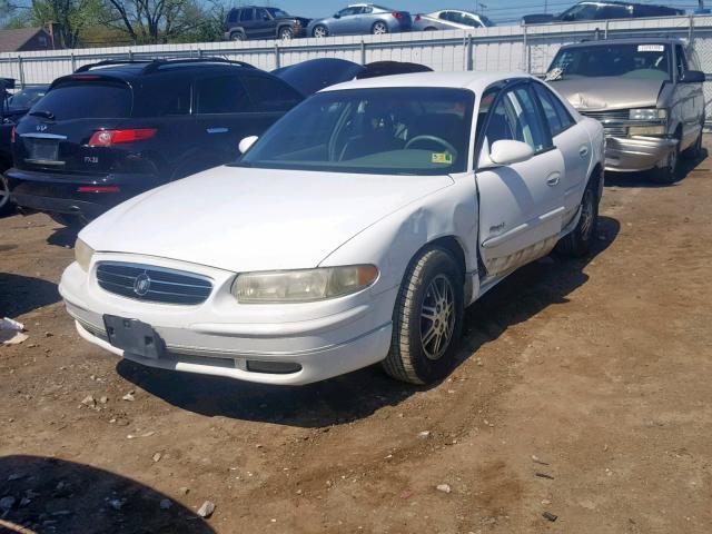 2G4WB52K8Y1126313 - 2000 BUICK REGAL LS WHITE photo 2