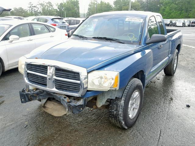 1D3HE42N25S103752 - 2005 DODGE DAKOTA SLT BLUE photo 2