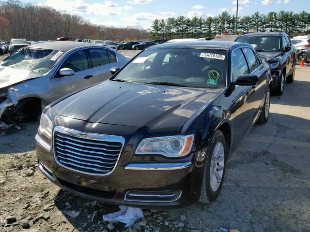 2C3CCAAG9CH116999 - 2012 CHRYSLER 300 BLACK photo 2