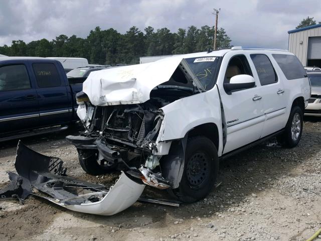 1GKFK66867J256169 - 2007 GMC YUKON XL D WHITE photo 2