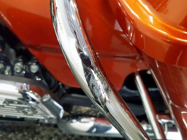 1HD1FB419BB625097 - 2011 HARLEY-DAVIDSON FLHR ORANGE photo 18