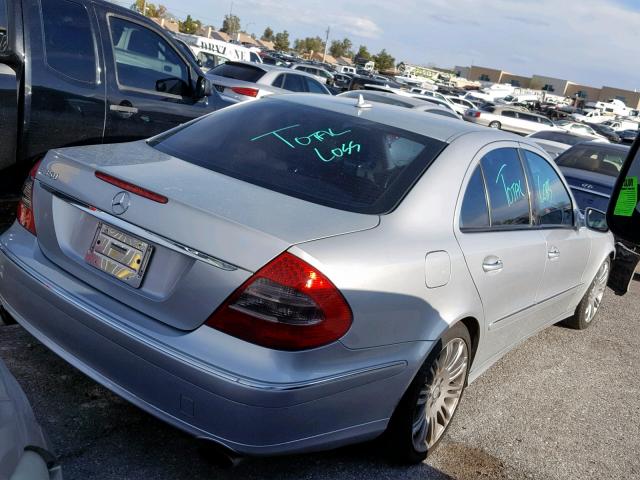 WDBUF56X68B337529 - 2008 MERCEDES-BENZ E 350 SILVER photo 4