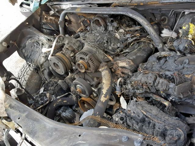 1J8HG48K06C319815 - 2006 JEEP COMMANDER მწვანე ფოტო 7