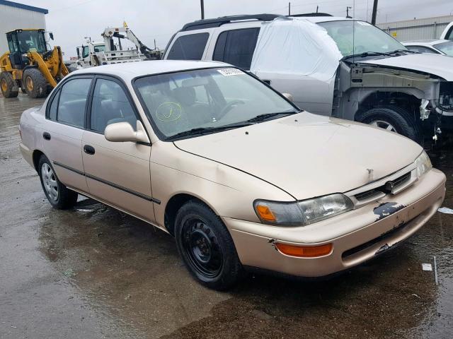 1NXBB02E7TZ485967 - 1996 TOYOTA COROLLA DX GOLD photo 1