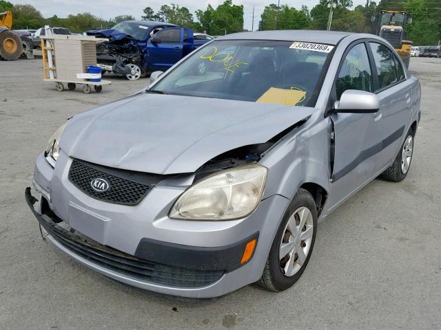 KNADE123066141279 - 2006 KIA RIO SILVER photo 2