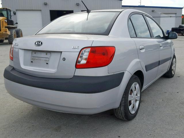 KNADE123066141279 - 2006 KIA RIO SILVER photo 4