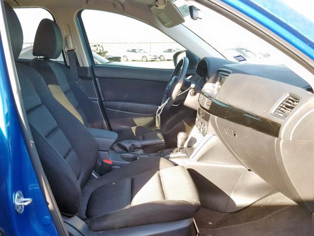 JM3KE2CY6E0356183 - 2014 MAZDA CX-5 TOURI BLUE photo 5