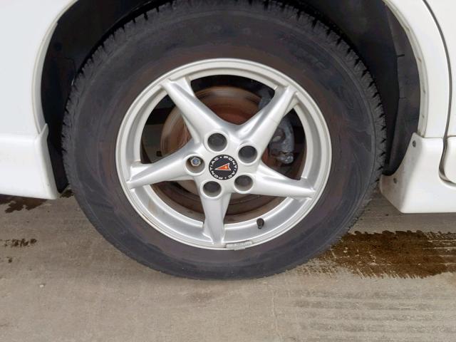 1G2WP52K7YF320138 - 2000 PONTIAC GRAND PRIX 白色 照片 9