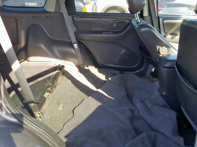 4F2CZ96124KM00269 - 2004 MAZDA TRIBUTE ES 灰色 照片 6