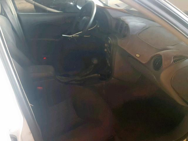 1G2NF52E14C251810 - 2004 PONTIAC GRAND AM S WHITE photo 5