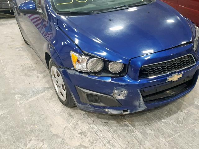 1G1JA5SH6D4113847 - 2013 CHEVROLET SONIC LS BLUE photo 9