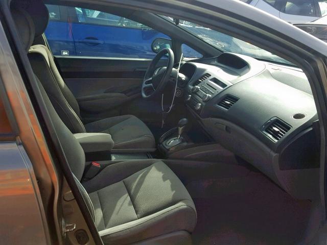 2HGFA16346H022068 - 2006 HONDA CIVIC DX V GRAY photo 5