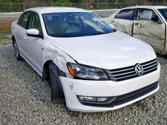 1VWAT7A31FC114896 - 2015 VOLKSWAGEN PASSAT S WHITE photo 1