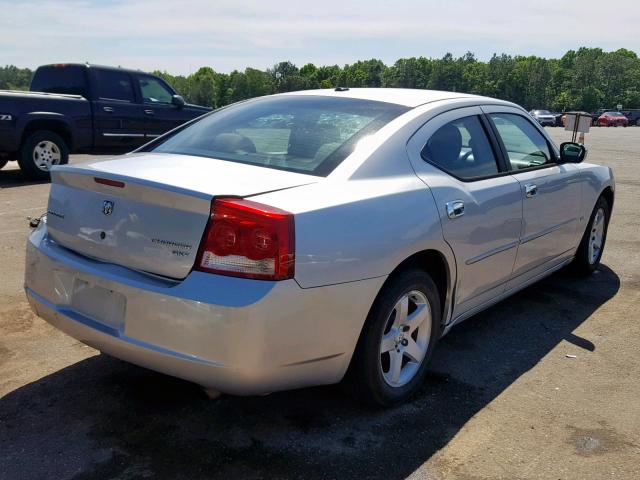 2B3CA3CVXAH243381 - 2010 DODGE CHARGER SX SILVER photo 4