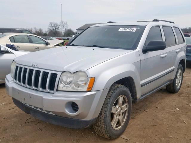 1J8GR48K27C514421 - 2007 JEEP GRAND CHER SILVER photo 2