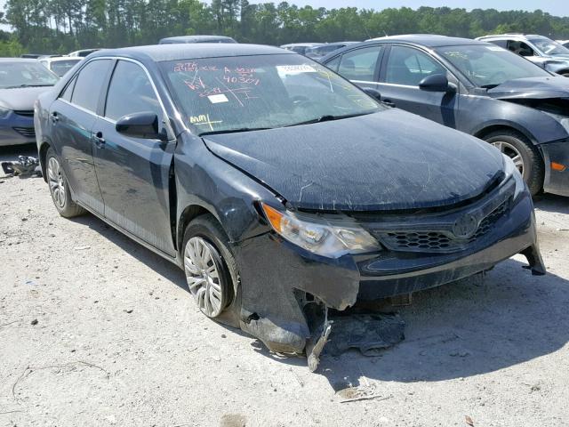 4T1BF1FK2EU354054 - 2014 TOYOTA CAMRY L 黑色 照片 1