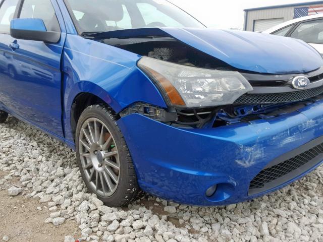 1FAHP3GN9BW184555 - 2011 FORD FOCUS SES BLUE photo 9