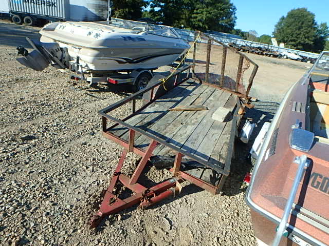 ARKV1N01606655214 - 1983 UTILITY TRAILER RED photo 2