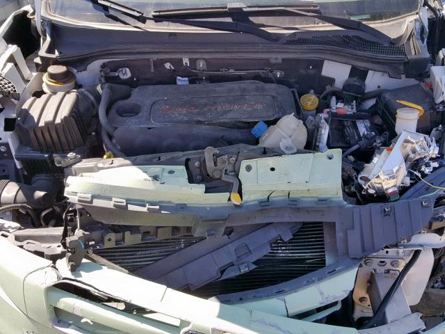 ZFBERFBT1G6C17849 - 2016 RAM PROMASTER 白色 照片 7