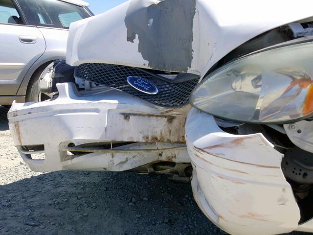 1FAFP56U07A178112 - 2007 FORD TAURUS SEL WHITE photo 9