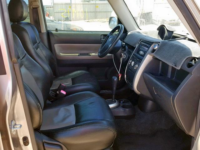 JTLKT324964053514 - 2006 TOYOTA SCION XB 银色 照片 5