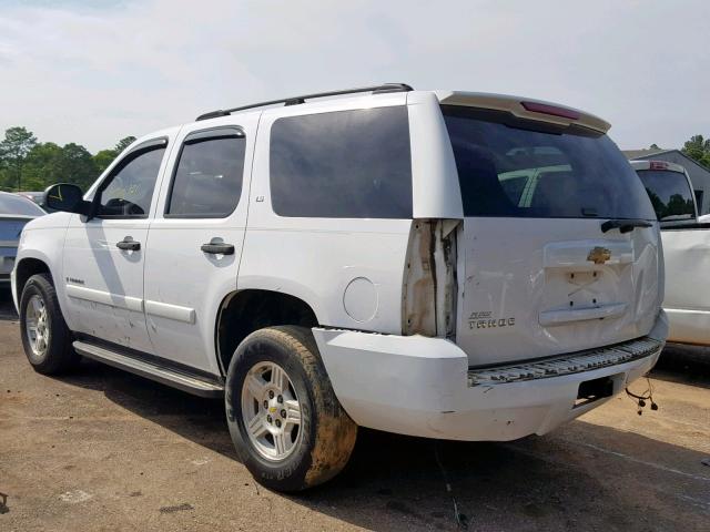 1GNFC13CX7R322266 - 2007 CHEVROLET TAHOE C150 WHITE photo 3