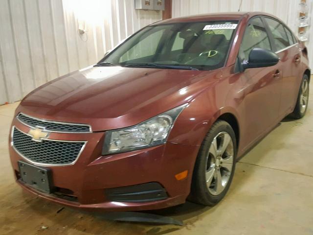 1G1PC5SH7C7397698 - 2012 CHEVROLET CRUZE LS MAROON photo 2