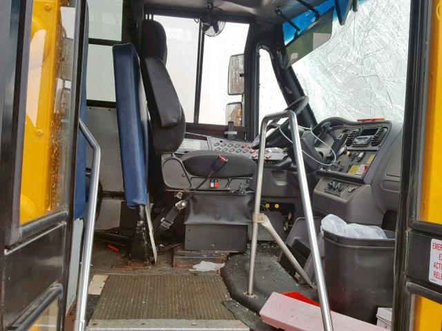 4UZABRDT7CCAZ9389 - 2012 FREIGHTLINER CHASSIS B2 黄色 照片 5