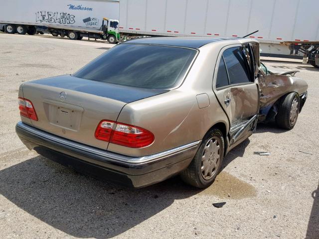 WDBJF65F8WA618400 - 1998 MERCEDES-BENZ E 320 GOLD photo 4