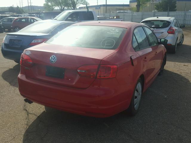 3VW1K7AJ9CM353804 - 2012 VOLKSWAGEN JETTA BASE RED photo 4