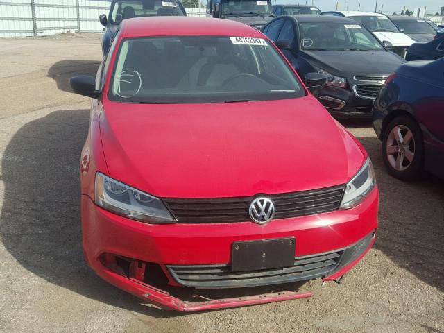 3VW1K7AJ9CM353804 - 2012 VOLKSWAGEN JETTA BASE RED photo 9