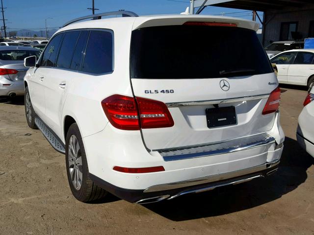 4JGDF6EE6JB126968 - 2018 MERCEDES-BENZ GLS 450 4M WHITE photo 3