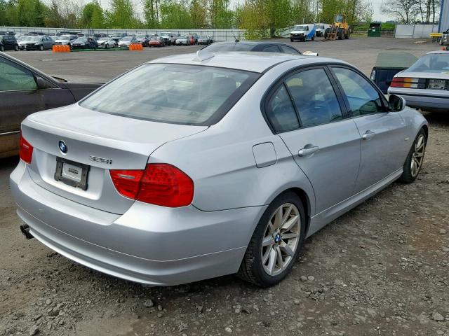 WBAPH57559NL79855 - 2009 BMW 328 I SULE SILVER photo 4