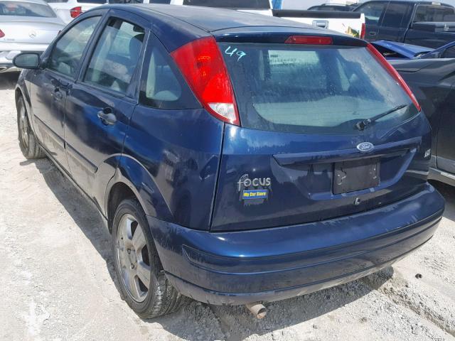 3FAFP37Z23R143747 - 2003 FORD FOCUS ZX5 BLUE photo 3